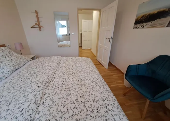 Apartmanovy Dum Se Zahradou V Klidne Casti Prahy