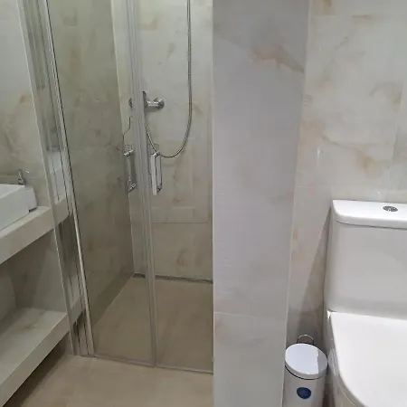 Apartmanovy Dum Se Zahradou V Klidne Casti Prahy Prague Exterior photo