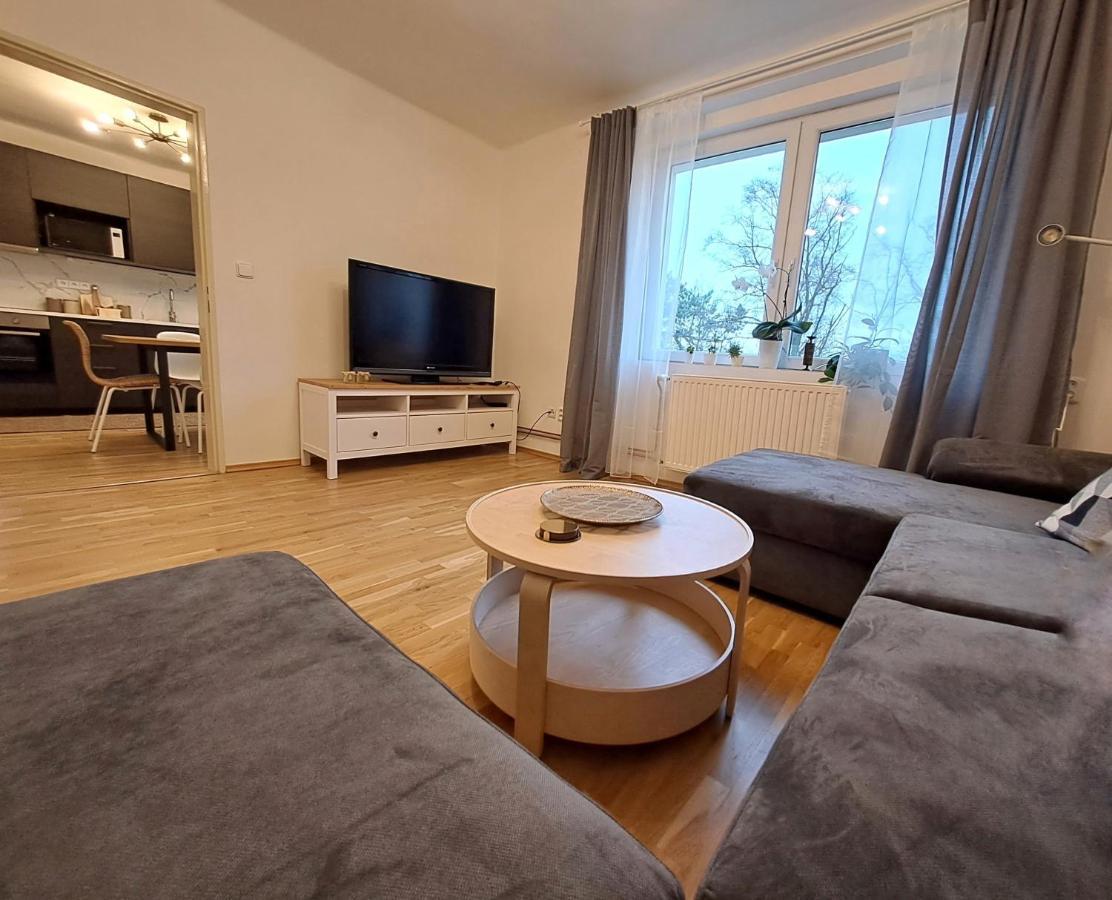 Apartmanovy Dum Se Zahradou V Klidne Casti Prahy Апартаменти